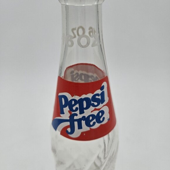 DIET PEPSI FREE 16oz ACL Soda Bottle 82 B2191-G 28 14 Return For Deposit 1Pt 473 - Picture 7 of 8